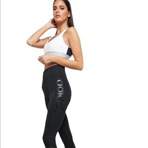 💕SALE💕ADIDAS D2M HIGH RISE LOGO LEGGINGS